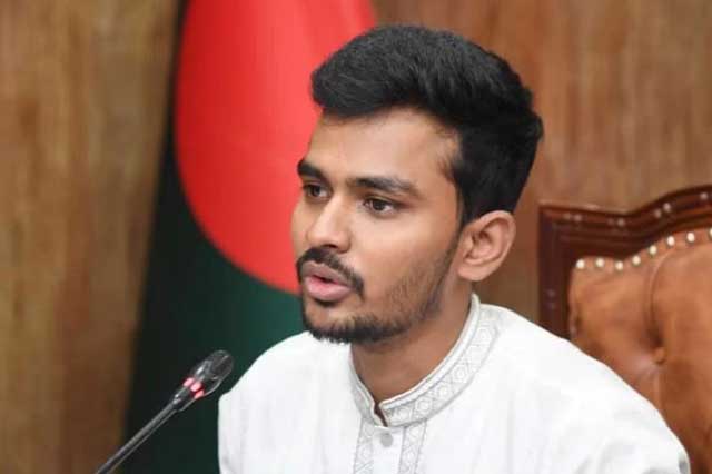 উপদেষ্টা আসিফ মাহমুদ সজীব ভূঁইয়া। ফাইল ছবি 