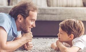 সন্তানের সঙ্গে দূরত্ব তৈরি হচ্ছে? সমাধান কী? 