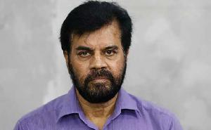 ইলিয়াস কাঞ্চনের ব্রেন টিউমার ধরা পড়েছে, লন্ডনে চিকিৎসাধীন