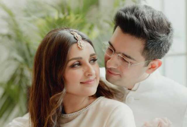 স্বামী রাঘব চাড্ডার সঙ্গে পরিণীতি চোপড়া। ছবি: সংগৃহীত