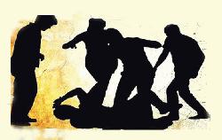 গাইবান্ধায় চোর সন্দেহে তিনজনকে পিটিয়ে হত্যা