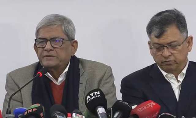 আজ বিএনপির চেয়ারপারসনের গুলশানের রাজনৈতিক কার্যালয়ে সংবাদ সম্মেলনে বক্তব্য দিচ্ছেন বিএনপির মহাসচিব মির্জা ফখরুল ইসলাম আলমগীর। ছবি: সংগৃহীত