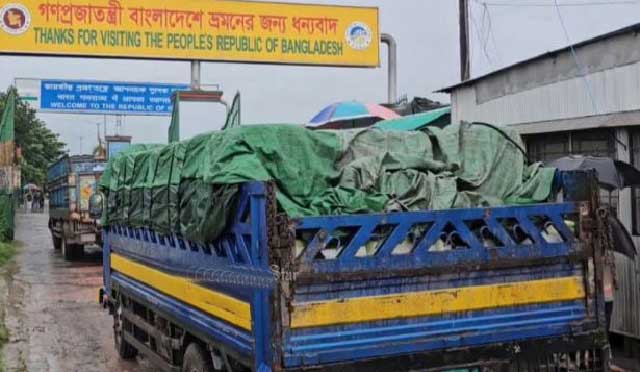 বেনাপোল বন্দর দিয়ে ভারতে ইলিশ রপ্তানি। ছবি: সংগৃহীত