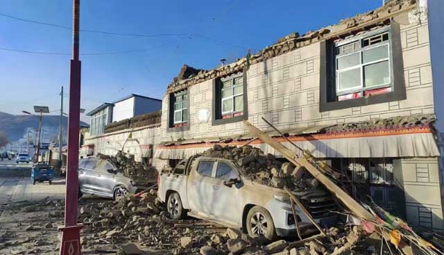 তিব্বতে শক্তিশালী ভূমিকম্পে বহু ঘরবাড়ি বিধ্বস্ত হয়েছে। ছবি সৌজন্য: সিজিটিএন