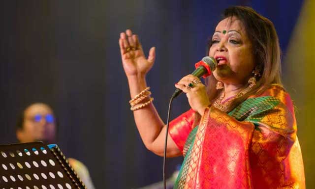 সাবিনা ইয়াসমিন। ছবি: সংগৃহীত