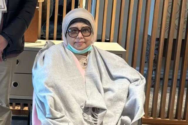 চিকিৎসার জন্য এক মাসেরও বেশি সময় ধরে লন্ডনে আছেন খালেদা জিয়া। ছবি: বিএনপি