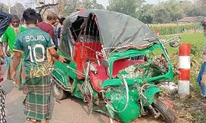 ময়মনসিংহে ট্রাকচাপায় অটোরিকশার ৩ যাত্রী নিহত