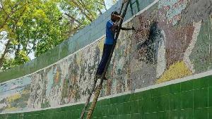 লালমনিরহাটে ভেঙে ফেলা হলো মুক্তিযুদ্ধের সেই ম্যুরালটি