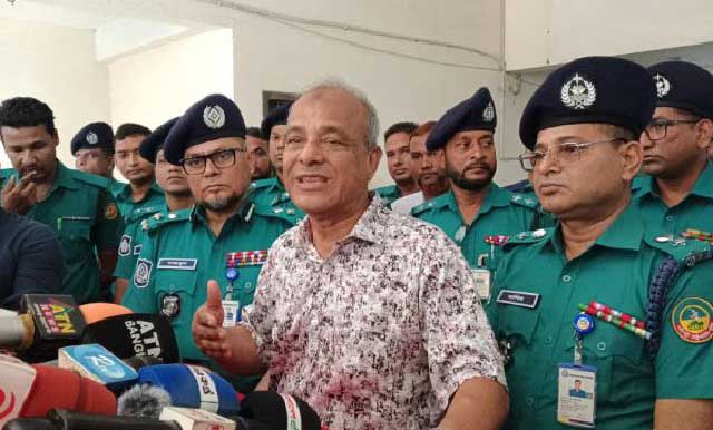 স্বরাষ্ট্র উপদেষ্টা লেফটেন্যান্ট জেনারেল (অব.) মো. জাহাঙ্গীর আলম চৌধুরী। ছবি: সংগৃহীত