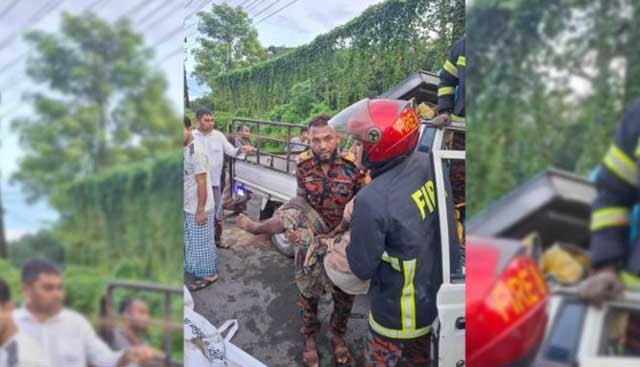 উদ্ধার কাজে ফায়ার সার্ভিস। ছবি: সংগৃহীত