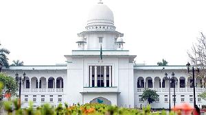 পদ্মা সেতু নির্মাণে মোবাইল থেকে সারচার্জ আদায় বন্ধে হাইকোর্টের রুল