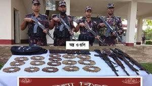 বিজিবিকে গুলি করে মিয়ানমারে পালাল দুর্বৃত্তরা, ৪ রাইফেল, ৫০০ গুলি উদ্ধার