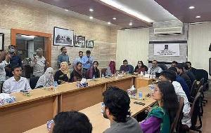 প্রথম কার্যনির্বাহী সভায় সিনেটে ৫ জন ছাত্র প্রতিনিধি ঠিক করল ডাকসু